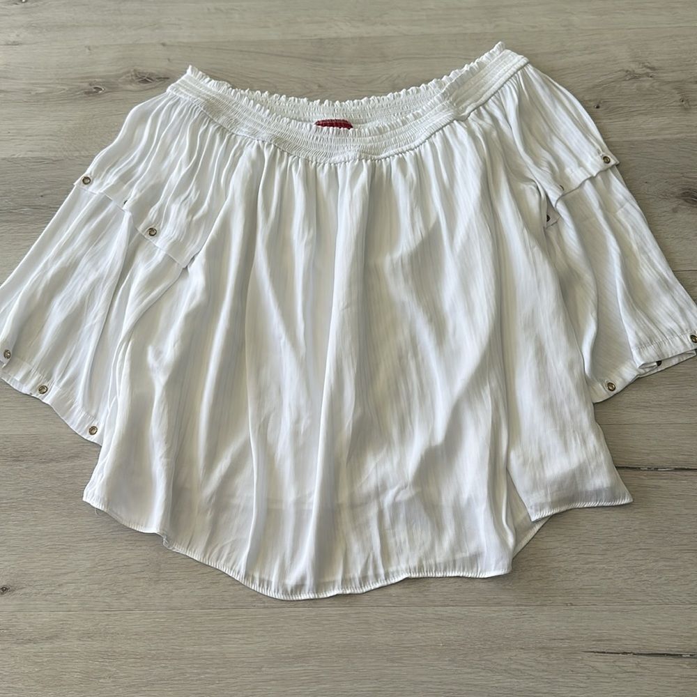 Jennifer Lopez Cold Shoulder Too White XXL EUC